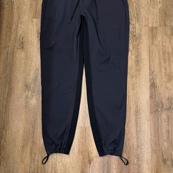 Lululemon Men’s Black Great Wall Pant Size Medium - Picture 8 of 12